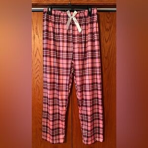 NWOT Women’s Pajama Bottoms Polyester XL Pink And Maroon Elastic Waist Comfy